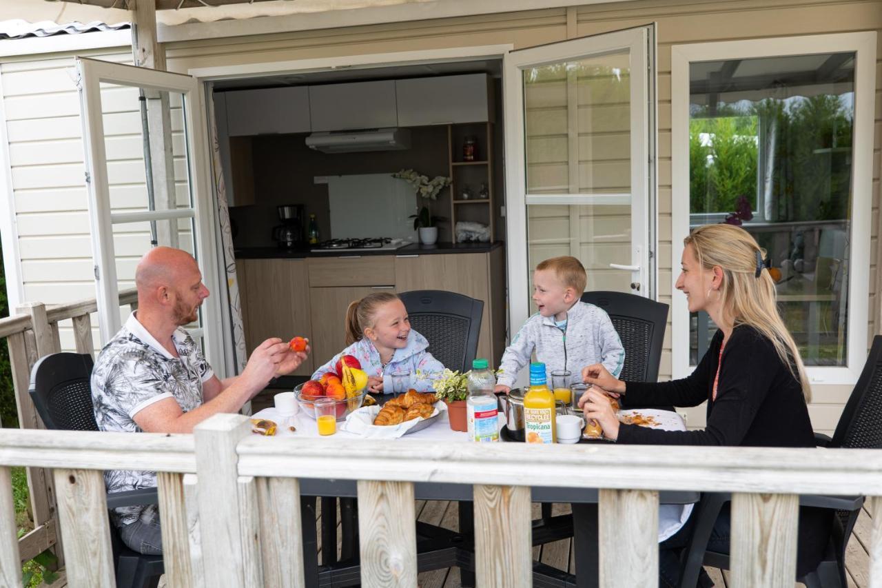 Camping Country Park Touquin - Site Officiel - Next To Disneyland Paris Dış mekan fotoğraf