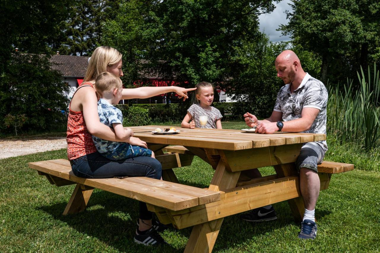 Camping Country Park Touquin - Site Officiel - Next To Disneyland Paris Dış mekan fotoğraf
